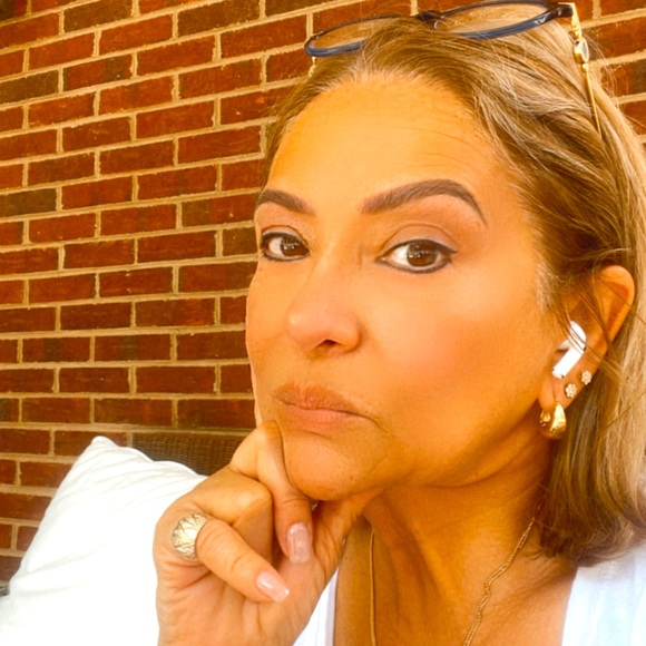 Meet your Posher, Cuty - Picture 3 of 3